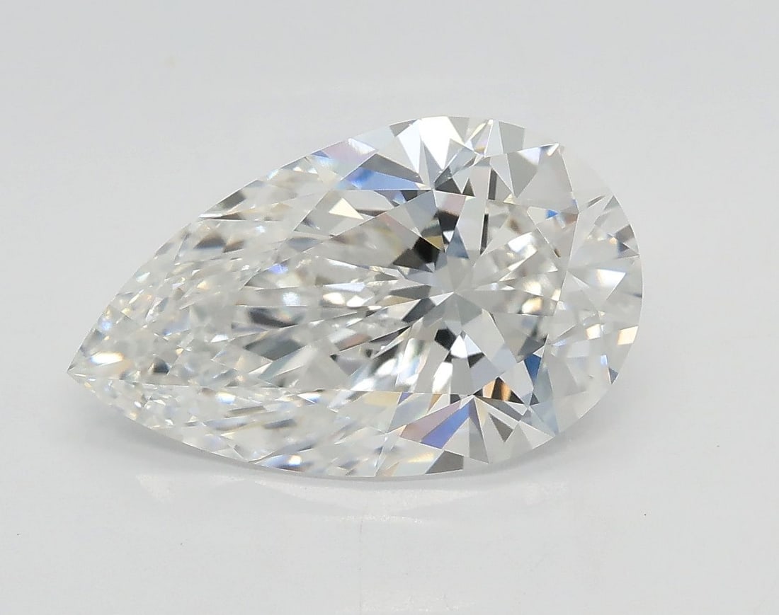 GIA Pear 2.7ct E VVS2 - Loose Lab Diamond: GIA Pear 2.7ct E VVS2 - Loose Lab Diamond Item Specifics: Source: This Is A Real Diamond Grown In A Lab Not Mined. Carat: 2.7 Cut: - Color: E Clarity: VVS2 Polish: VG Symmetry: EX Measurements: 12.69L