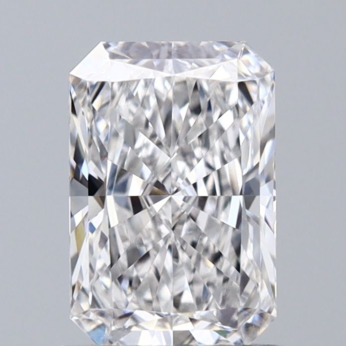 IGI Radiant 1.05ct E VVS2 - Loose Lab Diamond: IGI Radiant 1.05ct E VVS2 - Loose Lab Diamond Item Specifics: Source: This Is A Real Diamond Grown In A Lab Not Mined. Carat: 1.05 Cut: - Color: E Clarity: VVS2 Polish: EX Symmetry: EX Measurements: 7