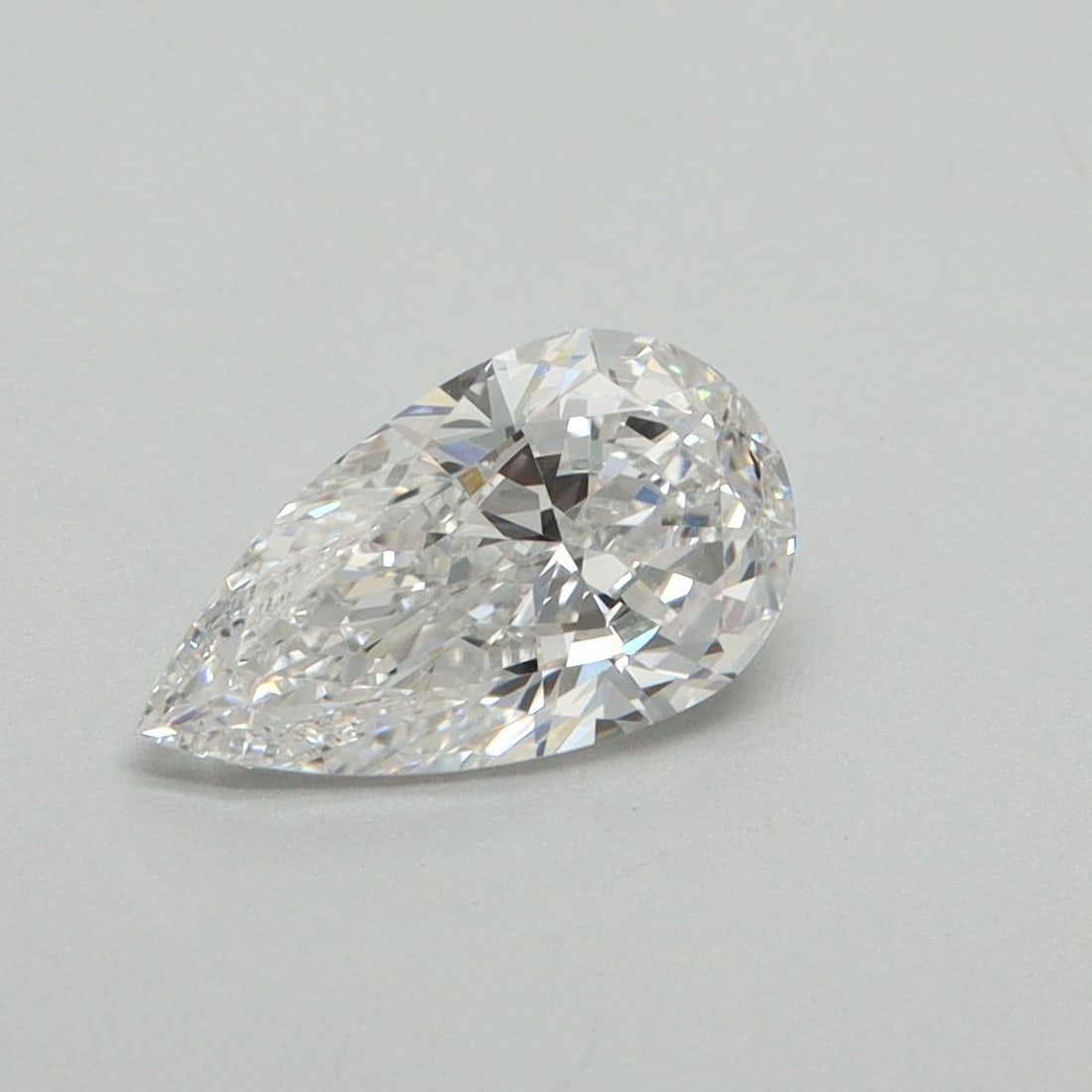 IGI Pear 1.09ct D VVS2 - Loose Lab Diamond: IGI Pear 1.09ct D VVS2 - Loose Lab Diamond Item Specifics: Source: This Is A Real Diamond Grown In A Lab Not Mined. Carat: 1.09 Cut: - Color: D Clarity: VVS2 Polish: EX Symmetry: EX Measurements: 9.77