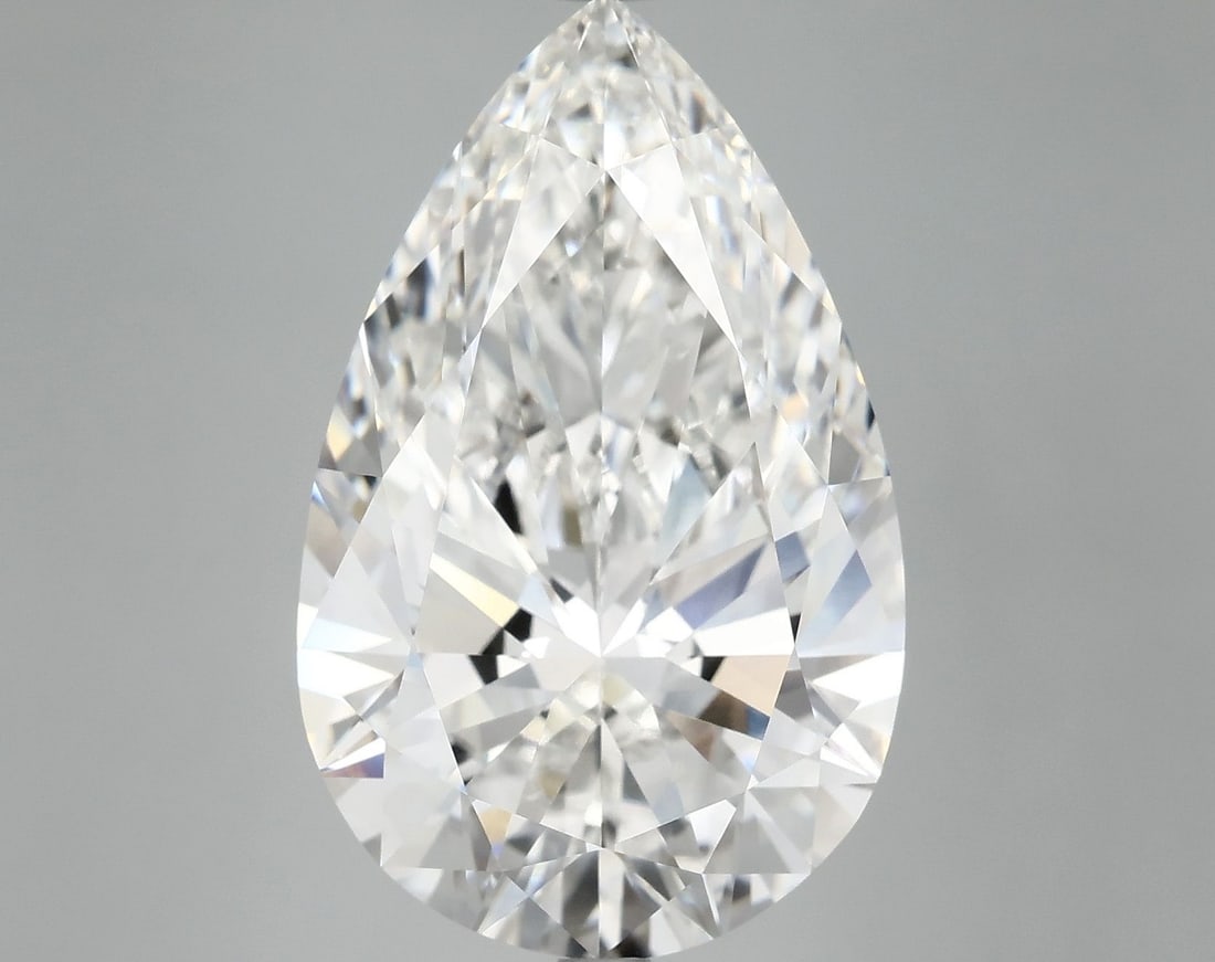 IGI Pear 10.41ct E VVS2 - Loose Lab Diamond: IGI Pear 10.41ct E VVS2 - Loose Lab Diamond Item Specifics: Source: This Is A Real Diamond Grown In A Lab Not Mined. Carat: 10.41 Cut: - Color: E Clarity: VVS2 Polish: EX Symmetry: EX Measurements: 19