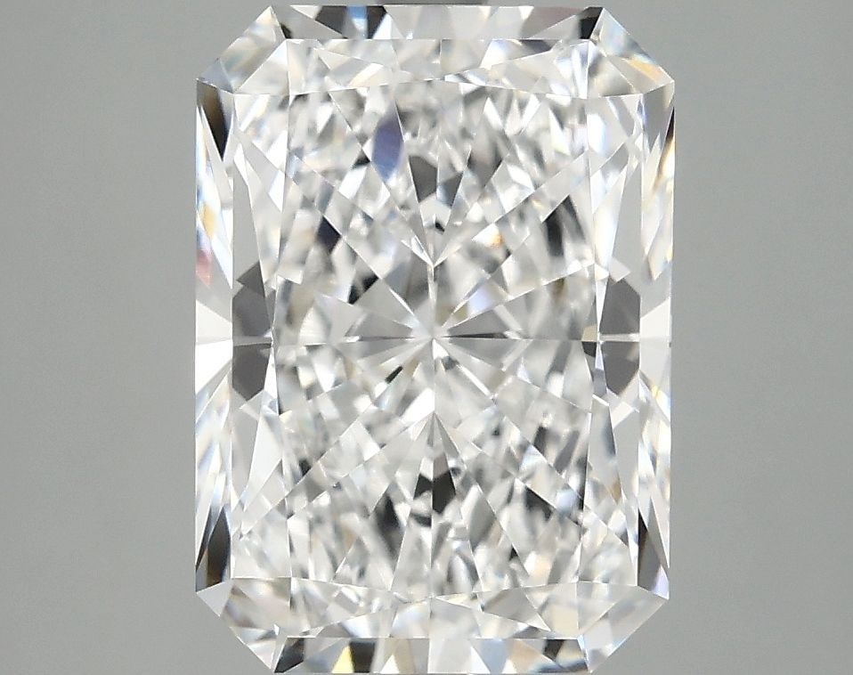 IGI Radiant 4.06ct E VVS2 - Loose Lab Diamond: IGI Radiant 4.06ct E VVS2 - Loose Lab Diamond Item Specifics: Source: This Is A Real Diamond Grown In A Lab Not Mined. Carat: 4.06 Cut: - Color: E Clarity: VVS2 Polish: EX Symmetry: EX Measurements: 1