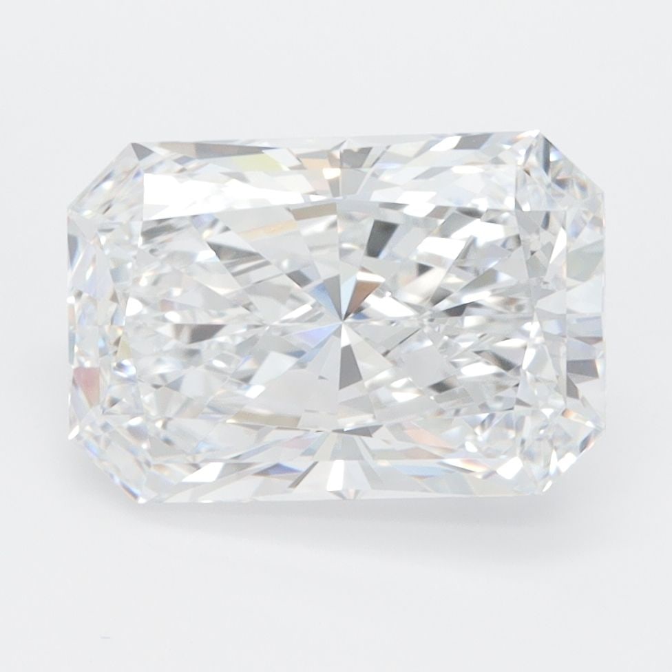 GIA Radiant 3.07ct D VVS2 - Loose Lab Diamond: GIA Radiant 3.07ct D VVS2 - Loose Lab Diamond Item Specifics: Source: This Is A Real Diamond Grown In A Lab Not Mined. Carat: 3.07 Cut: - Color: D Clarity: VVS2 Polish: EX Symmetry: EX Measurements: