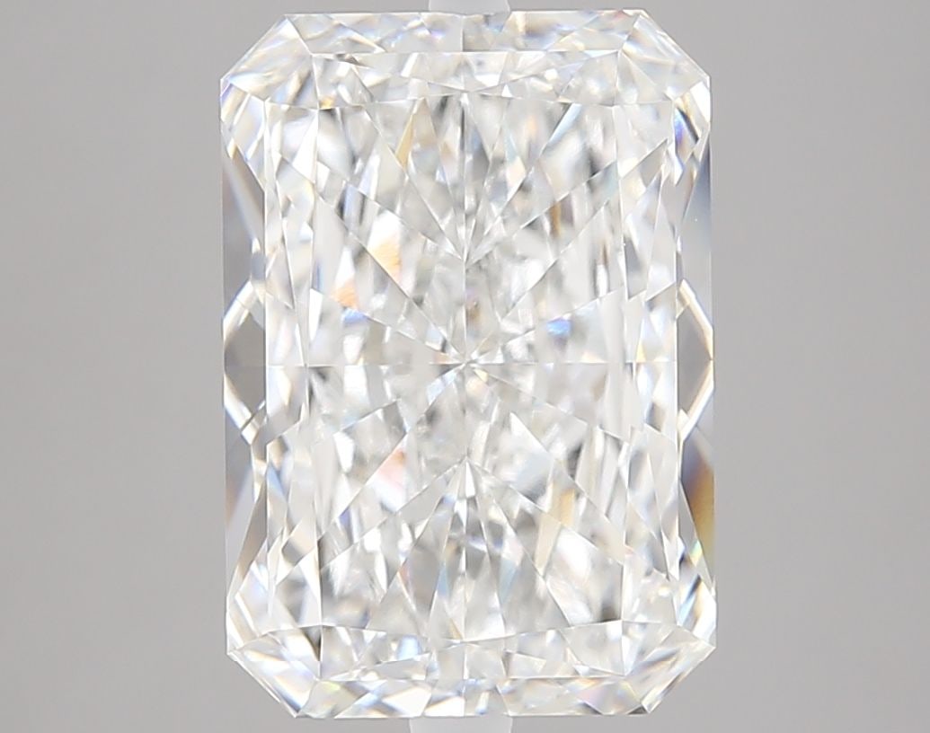 IGI Radiant 5.24ct E VVS1 - Loose Lab Diamond: IGI Radiant 5.24ct E VVS1 - Loose Lab Diamond Item Specifics: Source: This Is A Real Diamond Grown In A Lab Not Mined. Carat: 5.24 Cut: - Color: E Clarity: VVS1 Polish: EX Symmetry: EX Measurements: 1