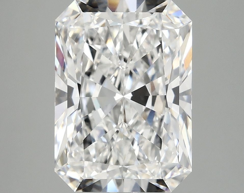 IGI Radiant 4.18ct E VVS2 - Loose Lab Diamond: IGI Radiant 4.18ct E VVS2 - Loose Lab Diamond Item Specifics: Source: This Is A Real Diamond Grown In A Lab Not Mined. Carat: 4.18 Cut: - Color: E Clarity: VVS2 Polish: EX Symmetry: EX Measurements: 1