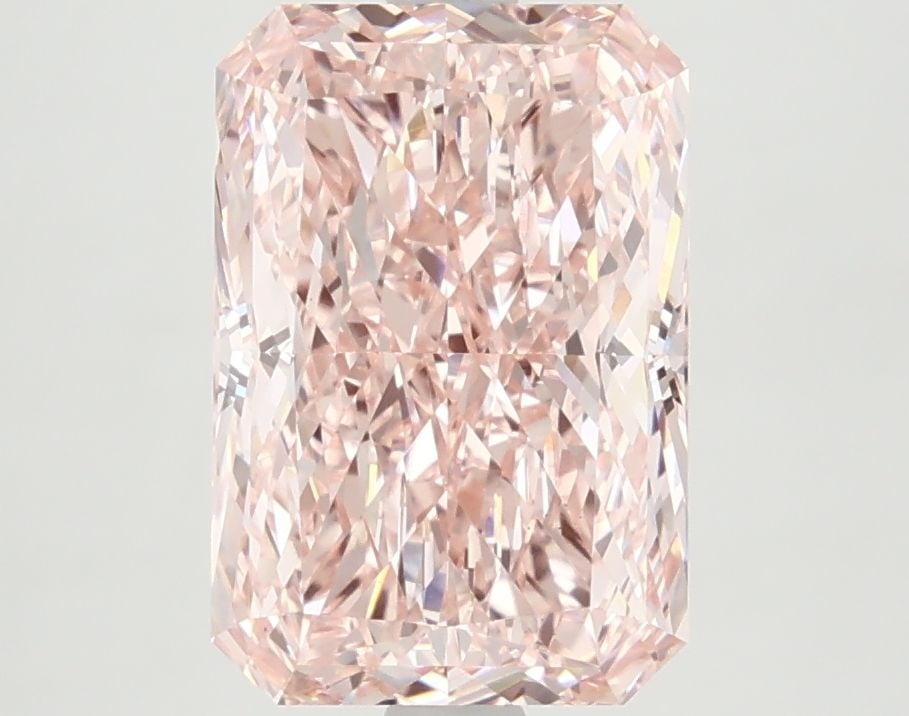 IGI Radiant 3.98ct Fancy Vivid Pink VVS2 - Loose Lab Diamond: IGI Radiant 3.98ct Fancy Vivid Pink VVS2 - Loose Lab Diamond Item Specifics: Source: This Is A Real Diamond Grown In A Lab Not Mined. Carat: 3.98 Cut: - Color: Fancy Vivid Pink Clarity: VVS2 Polish: E