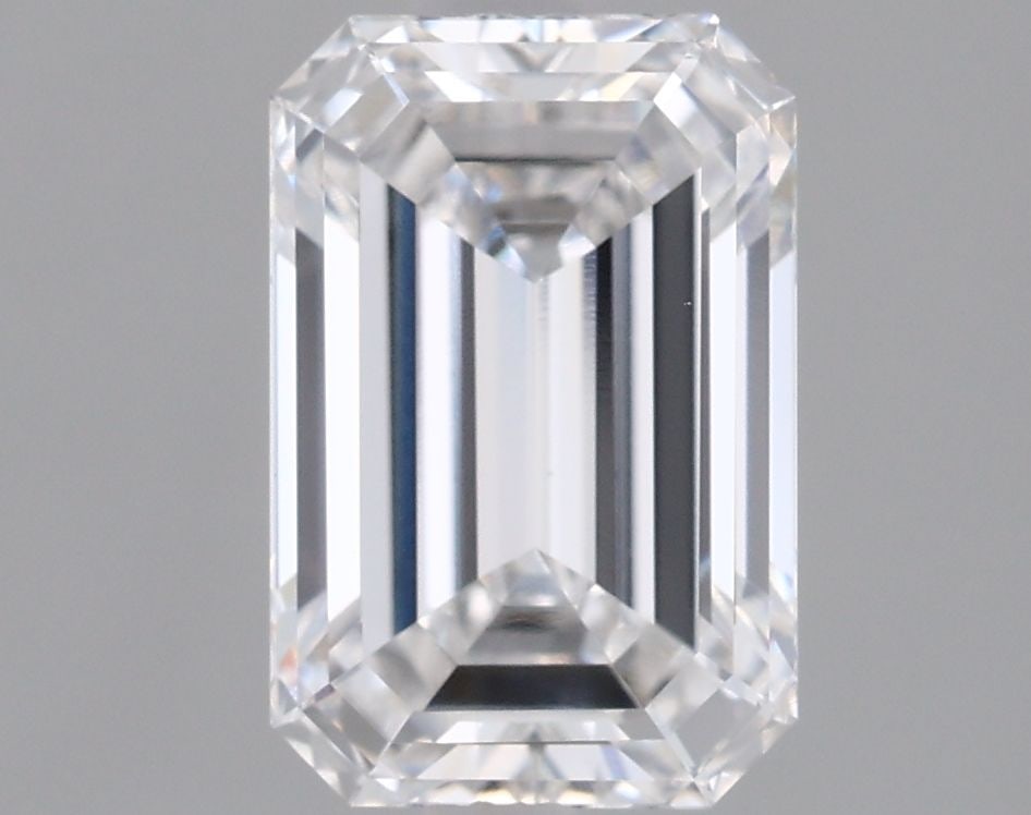 IGI Emerald 1.56ct E VVS1 - Loose Lab Diamond: IGI Emerald 1.56ct E VVS1 - Loose Lab Diamond Item Specifics: Source: This Is A Real Diamond Grown In A Lab Not Mined. Carat: 1.56 Cut: - Color: E Clarity: VVS1 Polish: EX Symmetry: EX Measurements: 8