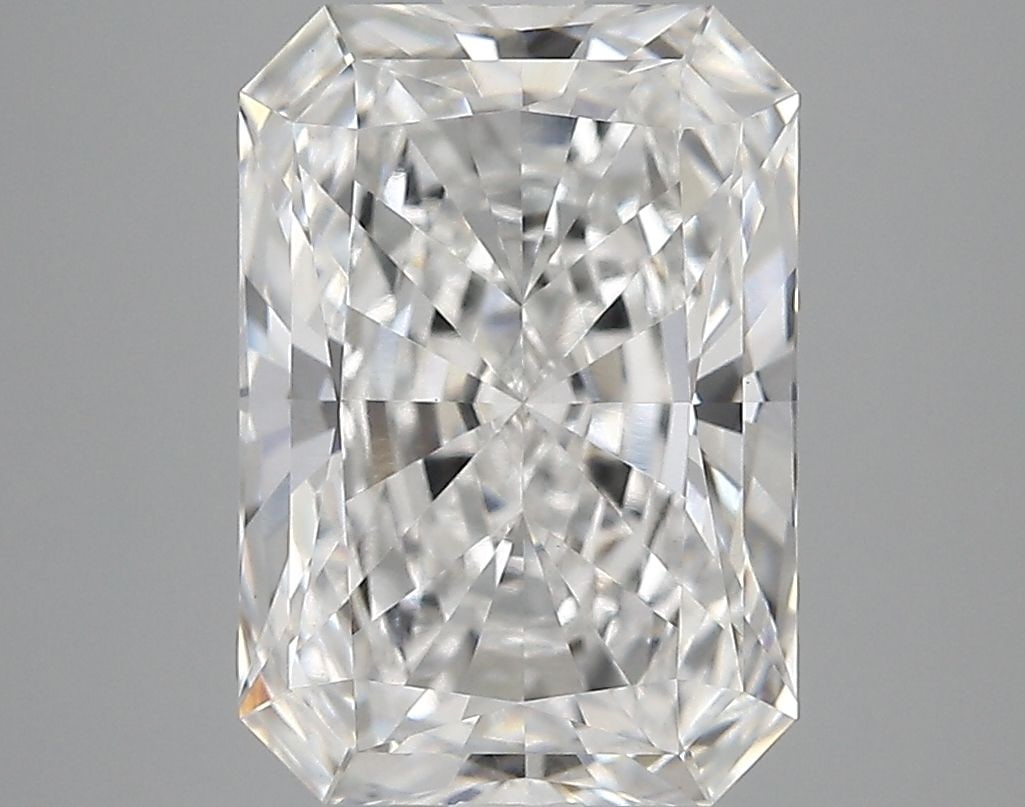 IGI Radiant 4.04ct E VVS2 - Loose Lab Diamond: IGI Radiant 4.04ct E VVS2 - Loose Lab Diamond Item Specifics: Source: This Is A Real Diamond Grown In A Lab Not Mined. Carat: 4.04 Cut: - Color: E Clarity: VVS2 Polish: EX Symmetry: EX Measurements: