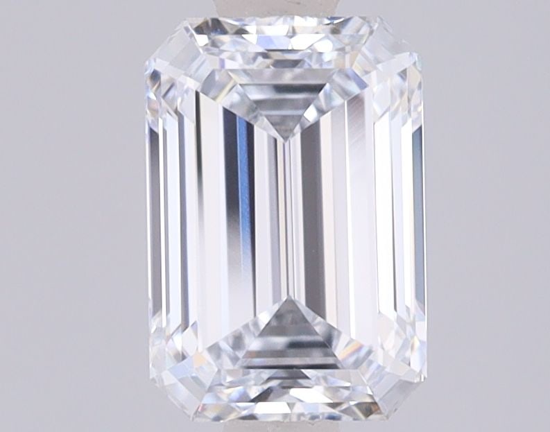 IGI Emerald 1.53ct E VVS1 - Loose Lab Diamond: IGI Emerald 1.53ct E VVS1 - Loose Lab Diamond Item Specifics: Source: This Is A Real Diamond Grown In A Lab Not Mined. Carat: 1.53 Cut: - Color: E Clarity: VVS1 Polish: EX Symmetry: EX Measurements: 7