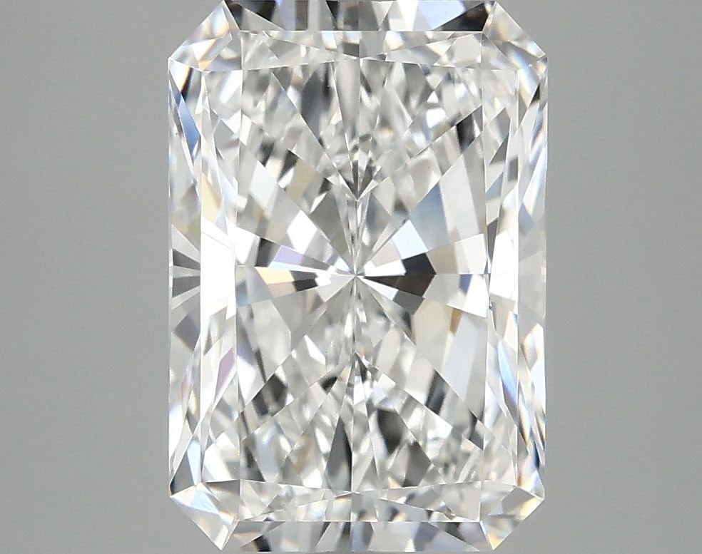 IGI Radiant 4.01ct E VVS2 - Loose Lab Diamond: IGI Radiant 4.01ct E VVS2 - Loose Lab Diamond Item Specifics: Source: This Is A Real Diamond Grown In A Lab Not Mined. Carat: 4.01 Cut: - Color: E Clarity: VVS2 Polish: EX Symmetry: EX Measurements: 1