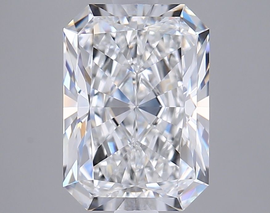 GIA Radiant 2.82ct D VVS2 - Loose Lab Diamond: GIA Radiant 2.82ct D VVS2 - Loose Lab Diamond Item Specifics: Source: This Is A Real Diamond Grown In A Lab Not Mined. Carat: 2.82 Cut: - Color: D Clarity: VVS2 Polish: EX Symmetry: EX Measurements: 9