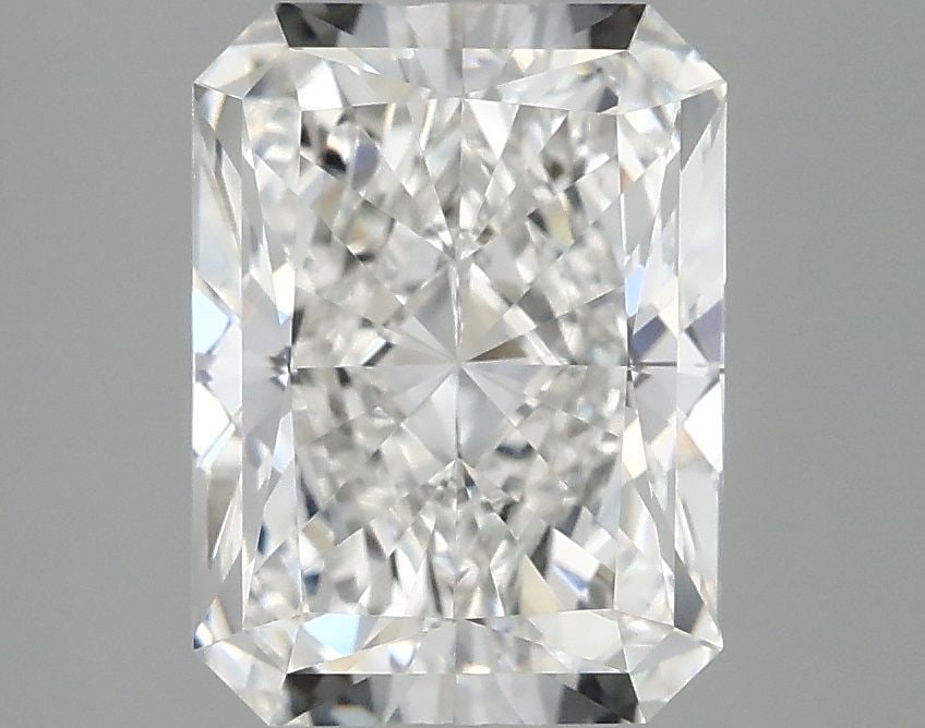 IGI Radiant 2.98ct E VVS2 - Loose Lab Diamond: IGI Radiant 2.98ct E VVS2 - Loose Lab Diamond Item Specifics: Source: This Is A Real Diamond Grown In A Lab Not Mined. Carat: 2.98 Cut: - Color: E Clarity: VVS2 Polish: EX Symmetry: EX Measurements: 9