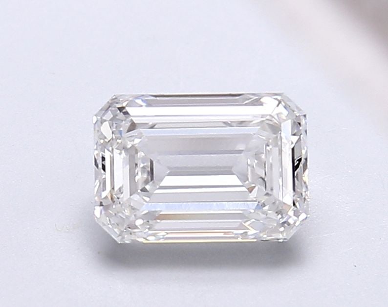IGI Emerald 1.57ct E VVS2 - Loose Lab Diamond: IGI Emerald 1.57ct E VVS2 - Loose Lab Diamond Item Specifics: Source: This Is A Real Diamond Grown In A Lab Not Mined. Carat: 1.57 Cut: - Color: E Clarity: VVS2 Polish: EX Symmetry: EX Measurements: 7