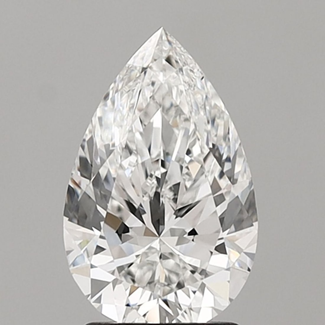 IGI Pear 2.06ct E VVS1 - Loose Lab Diamond: IGI Pear 2.06ct E VVS1 - Loose Lab Diamond Item Specifics: Source: This Is A Real Diamond Grown In A Lab Not Mined. Carat: 2.06 Cut: - Color: E Clarity: VVS1 Polish: EX Symmetry: EX Measurements: 11.1