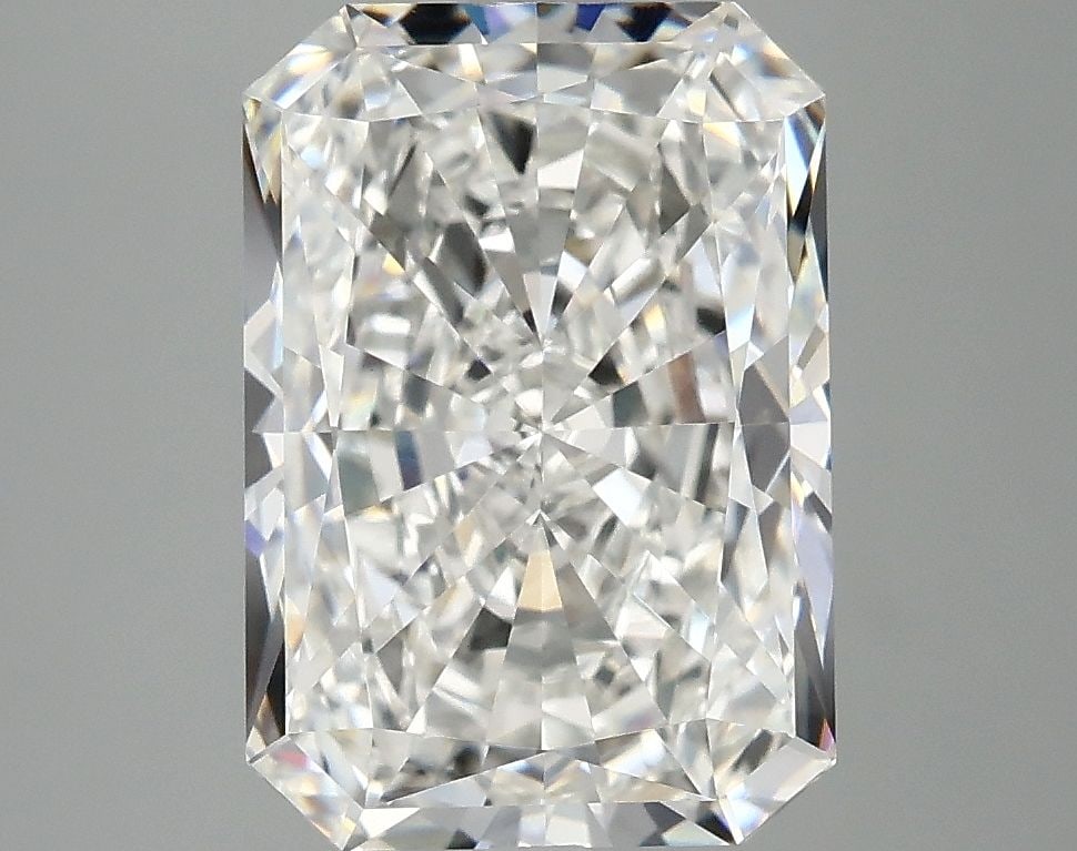 IGI Radiant 4.01ct E VVS2 - Loose Lab Diamond: IGI Radiant 4.01ct E VVS2 - Loose Lab Diamond Item Specifics: Source: This Is A Real Diamond Grown In A Lab Not Mined. Carat: 4.01 Cut: - Color: E Clarity: VVS2 Polish: EX Symmetry: EX Measurements: 1