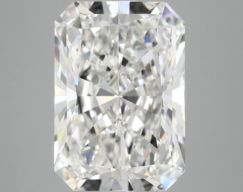 IGI Radiant 4.39ct E VVS2 - Loose Lab Diamond: IGI Radiant 4.39ct E VVS2 - Loose Lab Diamond Item Specifics: Source: This Is A Real Diamond Grown In A Lab Not Mined. Carat: 4.39 Cut: - Color: E Clarity: VVS2 Polish: EX Symmetry: EX Measurements: 1