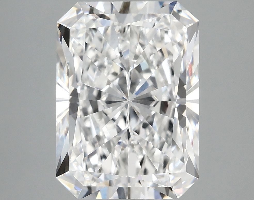 IGI Radiant 4.17ct D VVS2 - Loose Lab Diamond: IGI Radiant 4.17ct D VVS2 - Loose Lab Diamond Item Specifics: Source: This Is A Real Diamond Grown In A Lab Not Mined. Carat: 4.17 Cut: - Color: D Clarity: VVS2 Polish: EX Symmetry: EX Measurements: 1