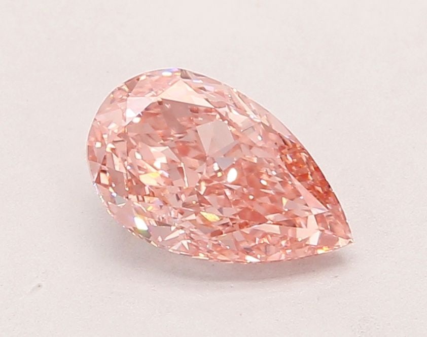 IGI Pear 1.54ct Fancy Vivid Pink VVS2 - Loose Lab Diamond: IGI Pear 1.54ct Fancy Vivid Pink VVS2 - Loose Lab Diamond Item Specifics: Source: This Is A Real Diamond Grown In A Lab Not Mined. Carat: 1.54 Cut: - Color: Fancy Vivid Pink Clarity: VVS2 Polish: EX S