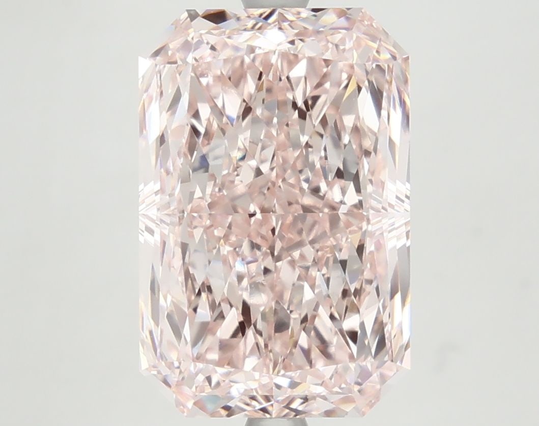 IGI Radiant 5.67ct Fancy Intense Pink VVS2 - Loose Lab Diamond: IGI Radiant 5.67ct Fancy Intense Pink VVS2 - Loose Lab Diamond Item Specifics: Source: This Is A Real Diamond Grown In A Lab Not Mined. Carat: 5.67 Cut: - Color: Fancy Intense Pink Clarity: VVS2 Polis