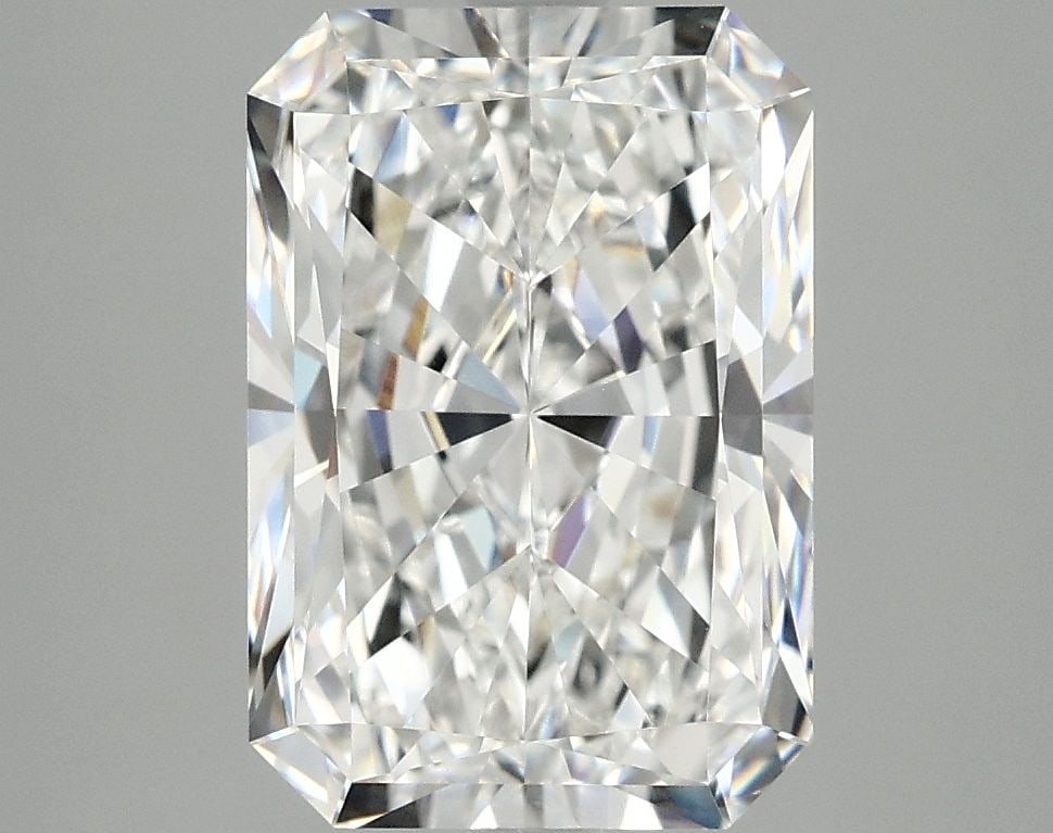 IGI Radiant 4.02ct E VVS2 - Loose Lab Diamond: IGI Radiant 4.02ct E VVS2 - Loose Lab Diamond Item Specifics: Source: This Is A Real Diamond Grown In A Lab Not Mined. Carat: 4.02 Cut: - Color: E Clarity: VVS2 Polish: EX Symmetry: EX Measurements: 1