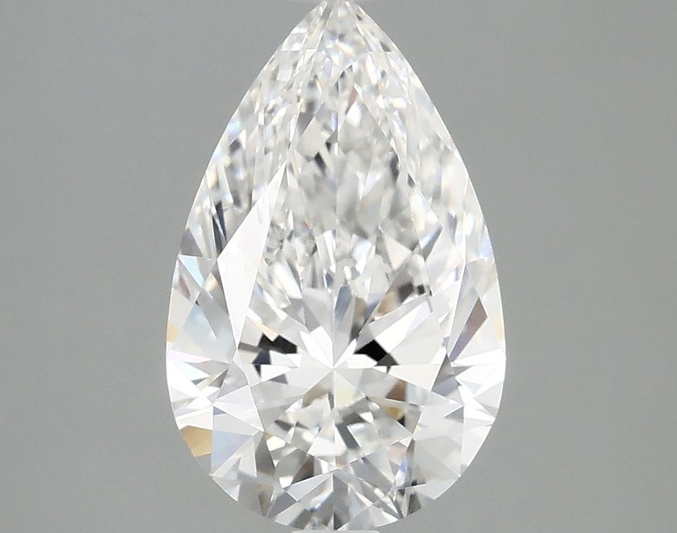IGI Pear 2.1ct E VVS2 - Loose Lab Diamond: IGI Pear 2.1ct E VVS2 - Loose Lab Diamond Item Specifics: Source: This Is A Real Diamond Grown In A Lab Not Mined. Carat: 2.1 Cut: - Color: E Clarity: VVS2 Polish: EX Symmetry: EX Measurements: 11.5L 