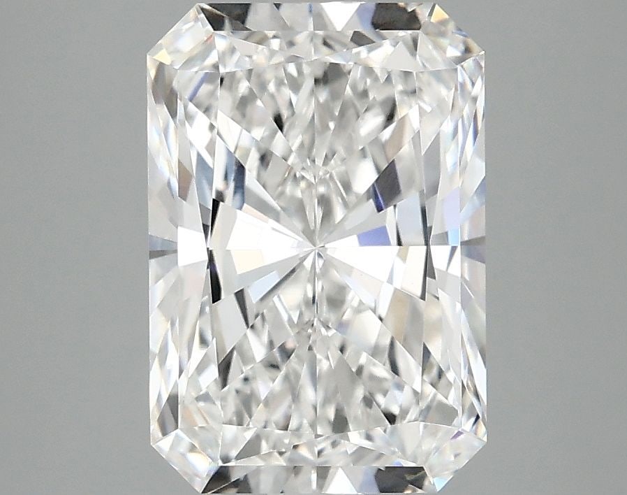IGI Radiant 3.09ct E VVS2 - Loose Lab Diamond: IGI Radiant 3.09ct E VVS2 - Loose Lab Diamond Item Specifics: Source: This Is A Real Diamond Grown In A Lab Not Mined. Carat: 3.09 Cut: - Color: E Clarity: VVS2 Polish: EX Symmetry: EX Measurements: 1
