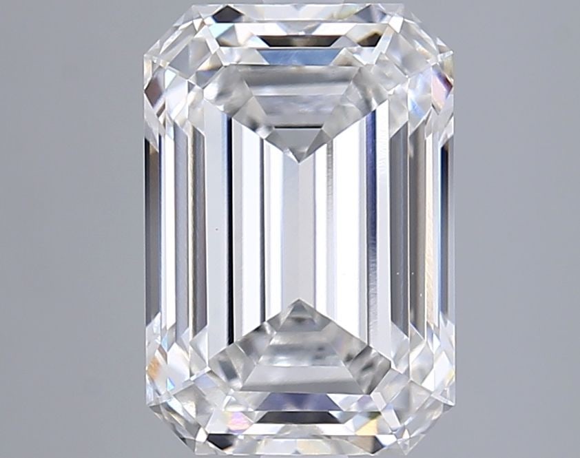 IGI Emerald 4.07ct E VVS2 - Loose Lab Diamond (1 of 1)