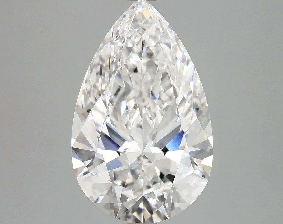 IGI Pear 4.89ct E VVS2 - Loose Lab Diamond: IGI Pear 4.89ct E VVS2 - Loose Lab Diamond Item Specifics: Source: This Is A Real Diamond Grown In A Lab Not Mined. Carat: 4.89 Cut: - Color: E Clarity: VVS2 Polish: EX Symmetry: EX Measurements: 15.2