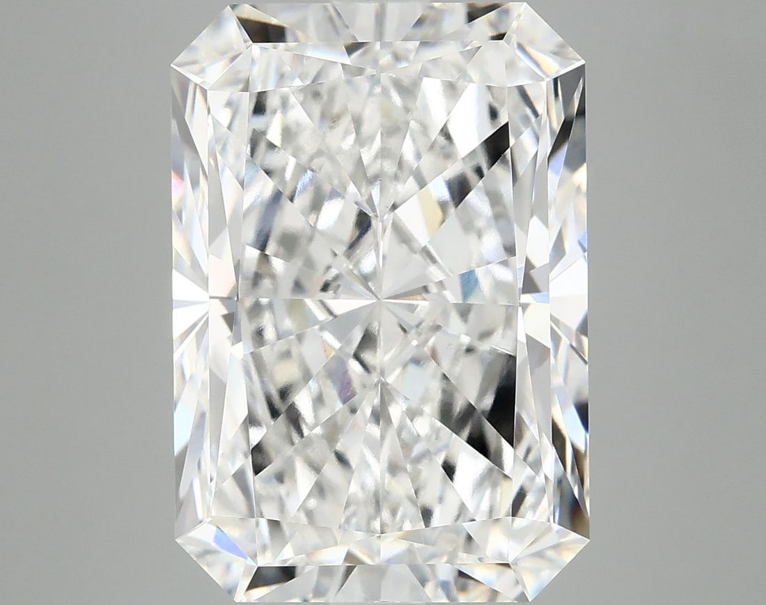 IGI Radiant 9.24ct E VVS2 - Loose Lab Diamond: IGI Radiant 9.24ct E VVS2 - Loose Lab Diamond Item Specifics: Source: This Is A Real Diamond Grown In A Lab Not Mined. Carat: 9.24 Cut: - Color: E Clarity: VVS2 Polish: EX Symmetry: EX Measurements: