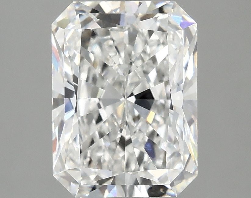 IGI Radiant 2.59ct E VVS2 - Loose Lab Diamond: IGI Radiant 2.59ct E VVS2 - Loose Lab Diamond Item Specifics: Source: This Is A Real Diamond Grown In A Lab Not Mined. Carat: 2.59 Cut: - Color: E Clarity: VVS2 Polish: EX Symmetry: EX Measurements: 9