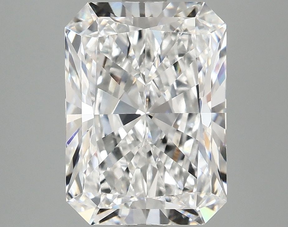 IGI Radiant 3.06ct E VVS2 - Loose Lab Diamond: IGI Radiant 3.06ct E VVS2 - Loose Lab Diamond Item Specifics: Source: This Is A Real Diamond Grown In A Lab Not Mined. Carat: 3.06 Cut: - Color: E Clarity: VVS2 Polish: EX Symmetry: EX Measurements: 1