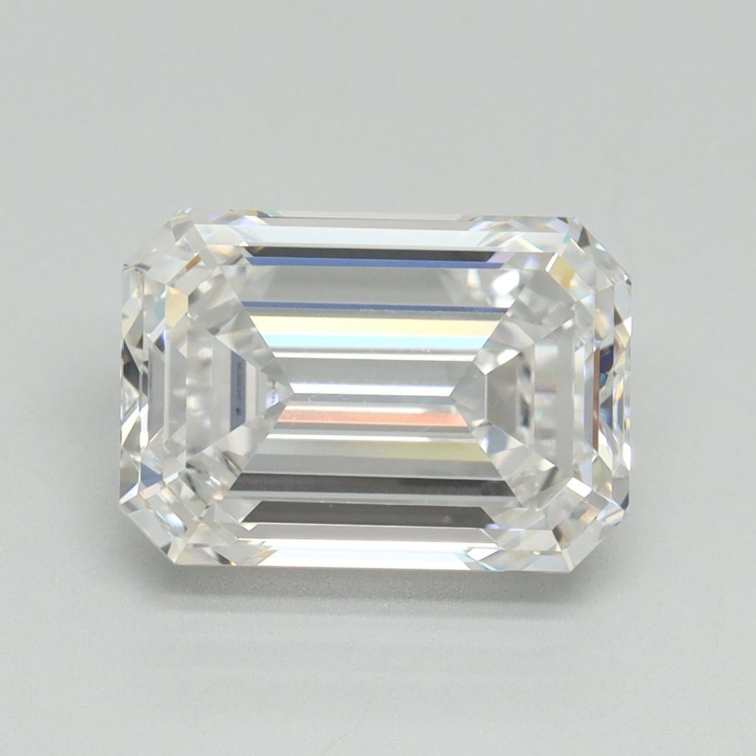 IGI Emerald 4.03ct D VVS2 - Loose Lab Diamond: IGI Emerald 4.03ct D VVS2 - Loose Lab Diamond Item Specifics: Source: This Is A Real Diamond Grown In A Lab Not Mined. Carat: 4.03 Cut: - Color: D Clarity: VVS2 Polish: EX Symmetry: EX Measurements: 1