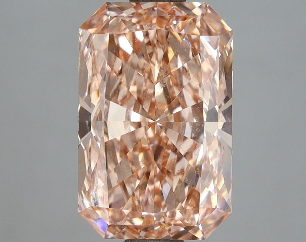 IGI Radiant 3.02ct Fancy Vivid Orangey Pink VVS2 - Loose Lab Diamond: IGI Radiant 3.02ct Fancy Vivid Orangey Pink VVS2 - Loose Lab Diamond Item Specifics: Source: This Is A Real Diamond Grown In A Lab Not Mined. Carat: 3.02 Cut: - Color: Fancy Vivid Orangey Pink Clarity