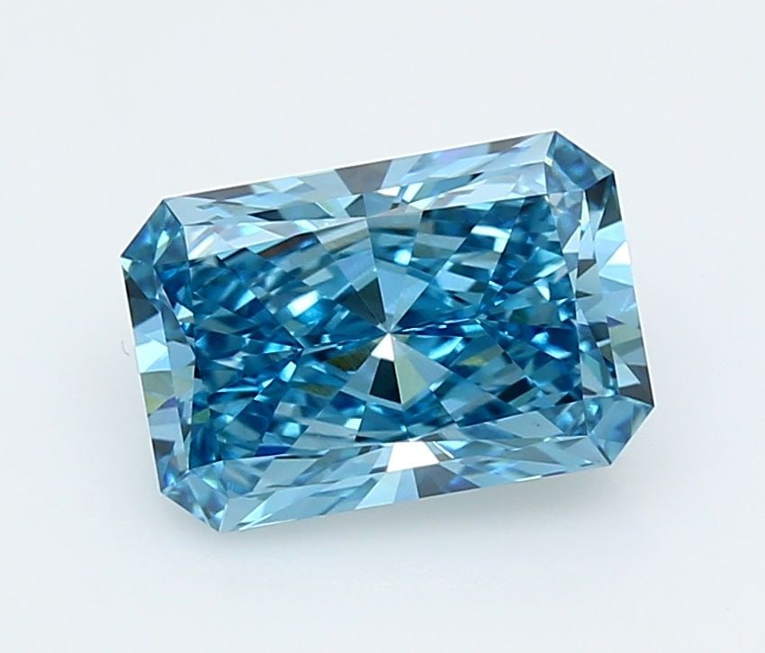 IGI Radiant 3.05ct Fancy Vivid Blue VVS2 - Loose Lab Diamond: IGI Radiant 3.05ct Fancy Vivid Blue VVS2 - Loose Lab Diamond Item Specifics: Source: This Is A Real Diamond Grown In A Lab Not Mined. Carat: 3.05 Cut: - Color: Fancy Vivid Blue Clarity: VVS2 Polish: E