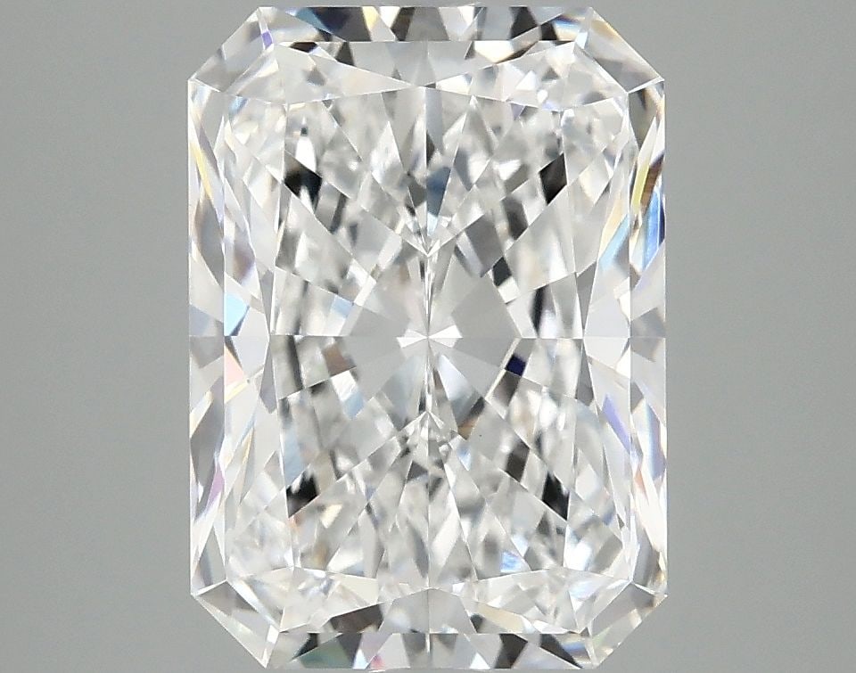 IGI Radiant 4.09ct E VVS2 - Loose Lab Diamond: IGI Radiant 4.09ct E VVS2 - Loose Lab Diamond Item Specifics: Source: This Is A Real Diamond Grown In A Lab Not Mined. Carat: 4.09 Cut: - Color: E Clarity: VVS2 Polish: EX Symmetry: EX Measurements: 1