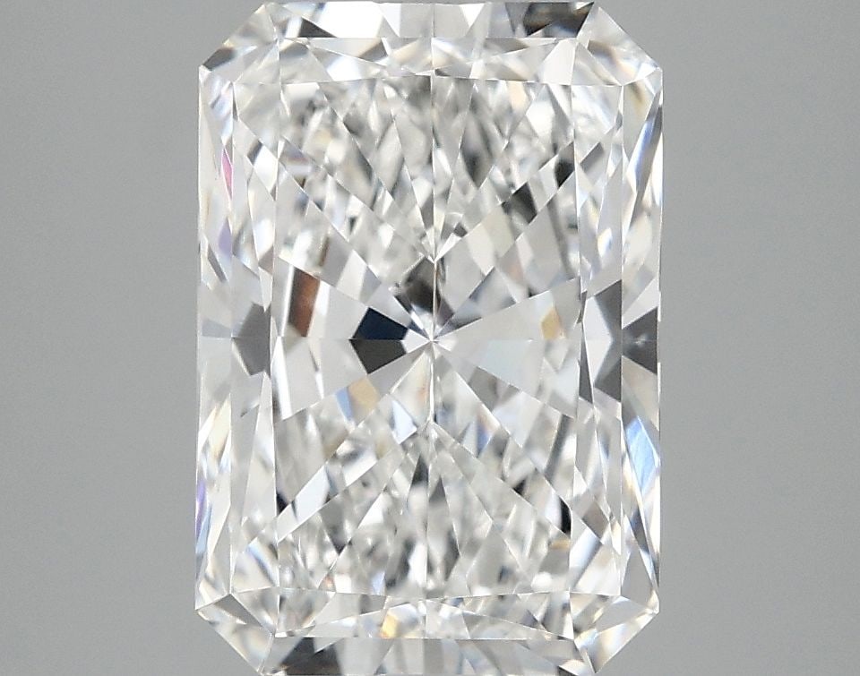 IGI Radiant 3.86ct E VVS2 - Loose Lab Diamond: IGI Radiant 3.86ct E VVS2 - Loose Lab Diamond Item Specifics: Source: This Is A Real Diamond Grown In A Lab Not Mined. Carat: 3.86 Cut: - Color: E Clarity: VVS2 Polish: EX Symmetry: EX Measurements: 1