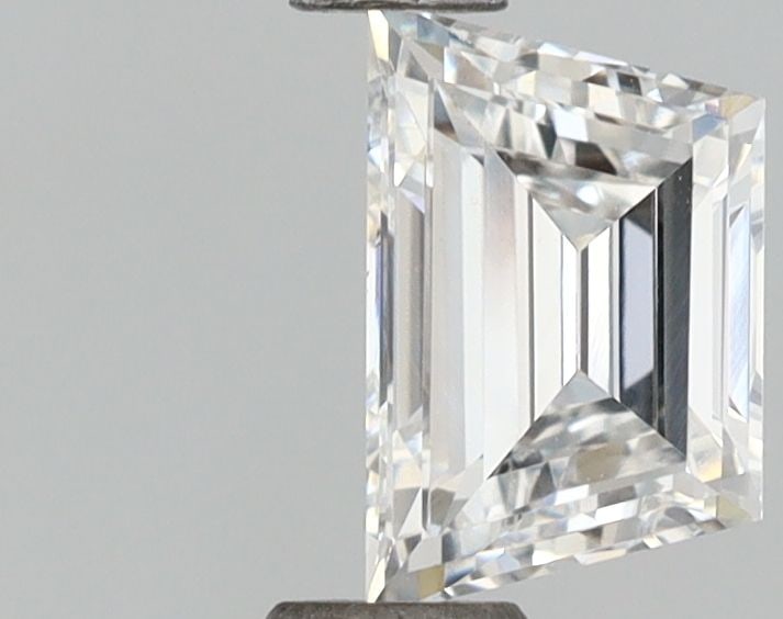 IGI Trapezoid 0.76ct E VVS2 - Loose Lab Diamond: IGI Trapezoid 0.76ct E VVS2 - Loose Lab Diamond Item Specifics: Source: This Is A Real Diamond Grown In A Lab Not Mined. Carat: 0.76 Cut: - Color: E Clarity: VVS2 Polish: VG Symmetry: EX Measurements: