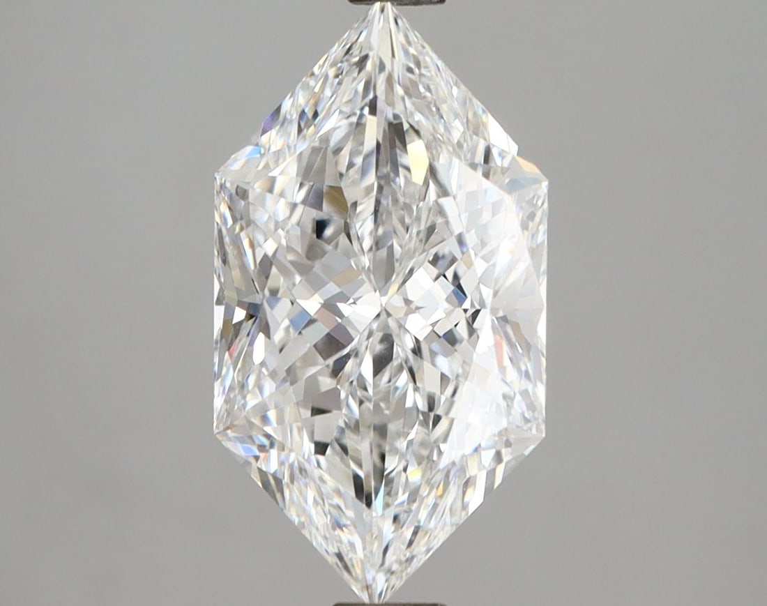 IGI Hexagonal 2.82ct E VVS2 - Loose Lab Diamond: IGI Hexagonal 2.82ct E VVS2 - Loose Lab Diamond Item Specifics: Source: This Is A Real Diamond Grown In A Lab Not Mined. Carat: 2.82 Cut: - Color: E Clarity: VVS2 Polish: EX Symmetry: EX Measurements: