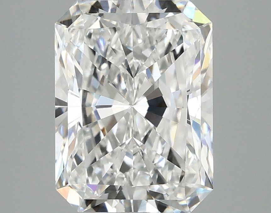 IGI Radiant 3.07ct E VVS2 - Loose Lab Diamond: IGI Radiant 3.07ct E VVS2 - Loose Lab Diamond Item Specifics: Source: This Is A Real Diamond Grown In A Lab Not Mined. Carat: 3.07 Cut: - Color: E Clarity: VVS2 Polish: EX Symmetry: EX Measurements: