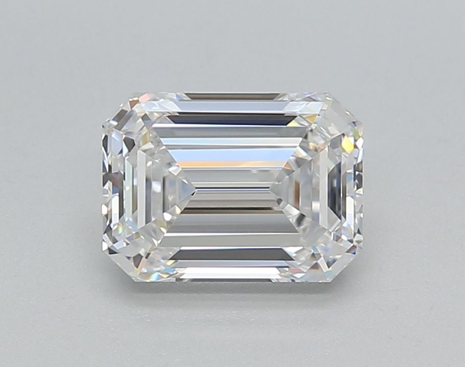 IGI Emerald 1.52ct D VVS2 - Loose Lab Diamond: IGI Emerald 1.52ct D VVS2 - Loose Lab Diamond Item Specifics: Source: This Is A Real Diamond Grown In A Lab Not Mined. Carat: 1.52 Cut: - Color: D Clarity: VVS2 Polish: EX Symmetry: EX Measurements: 7