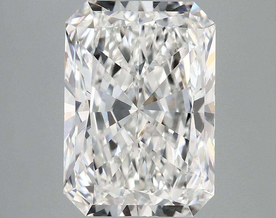 IGI Radiant 3.76ct E VVS2 - Loose Lab Diamond: IGI Radiant 3.76ct E VVS2 - Loose Lab Diamond Item Specifics: Source: This Is A Real Diamond Grown In A Lab Not Mined. Carat: 3.76 Cut: - Color: E Clarity: VVS2 Polish: EX Symmetry: EX Measurements: 1