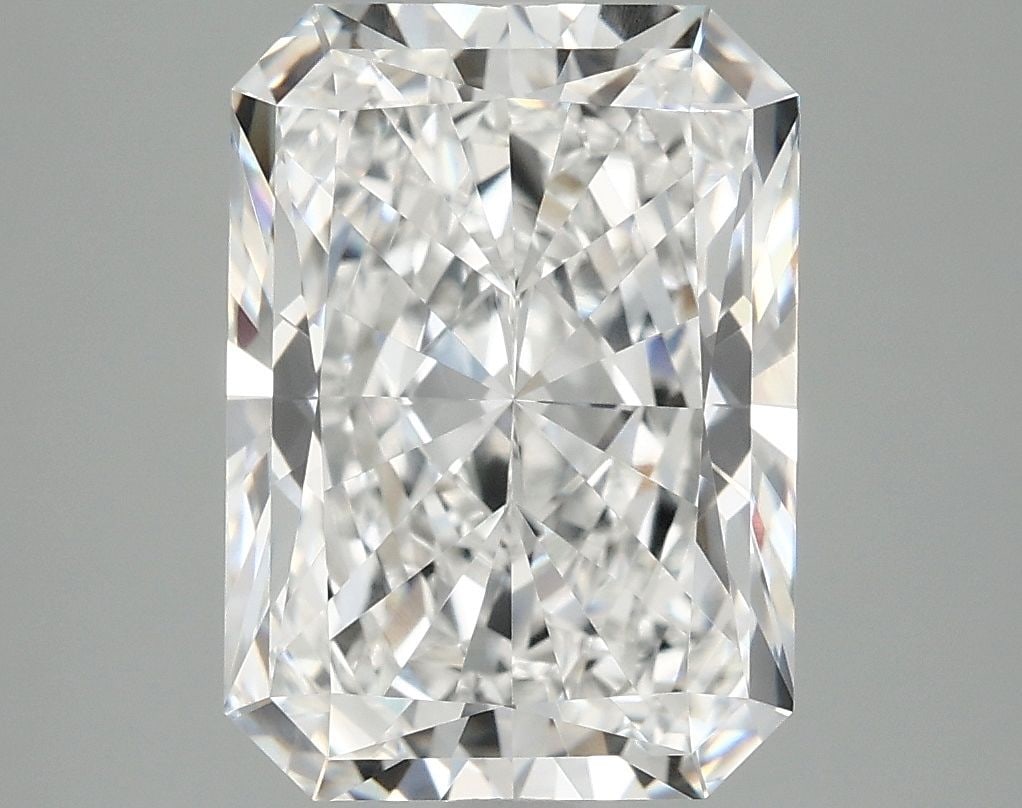 IGI Radiant 4.1ct E VVS2 - Loose Lab Diamond: IGI Radiant 4.1ct E VVS2 - Loose Lab Diamond Item Specifics: Source: This Is A Real Diamond Grown In A Lab Not Mined. Carat: 4.1 Cut: - Color: E Clarity: VVS2 Polish: EX Symmetry: EX Measurements: 11.