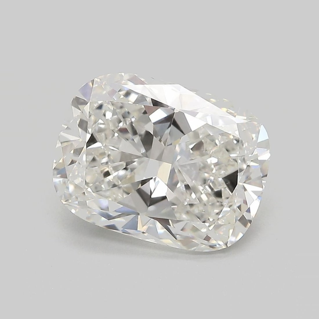 IGI Cushion Modified 5.02ct F VVS2 - Loose Lab Diamond: IGI Cushion Modified 5.02ct F VVS2 - Loose Lab Diamond Item Specifics: Source: This Is A Real Diamond Grown In A Lab Not Mined. Carat: 5.02 Cut: - Color: F Clarity: VVS2 Polish: EX Symmetry: EX Measur