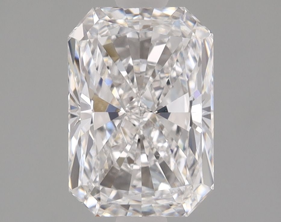 IGI Radiant 1.6ct E VVS2 - Loose Lab Diamond: IGI Radiant 1.6ct E VVS2 - Loose Lab Diamond Item Specifics: Source: This Is A Real Diamond Grown In A Lab Not Mined. Carat: 1.6 Cut: - Color: E Clarity: VVS2 Polish: EX Symmetry: EX Measurements: