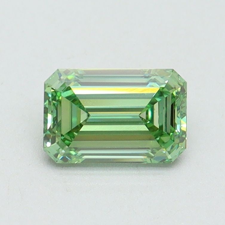 IGI Emerald 0.79ct Fancy Vivid Green VVS2 - Loose Lab Diamond: IGI Emerald 0.79ct Fancy Vivid Green VVS2 - Loose Lab Diamond Item Specifics: Source: This Is A Real Diamond Grown In A Lab Not Mined. Carat: 0.79 Cut: - Color: Fancy Vivid Green Clarity: VVS2 Polish: