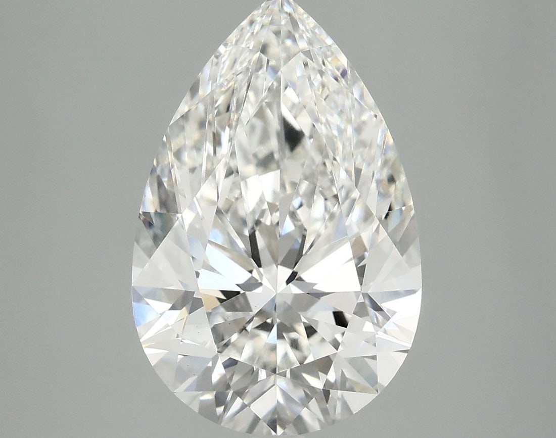 IGI Pear 4.63ct E VVS2 - Loose Lab Diamond: IGI Pear 4.63ct E VVS2 - Loose Lab Diamond Item Specifics: Source: This Is A Real Diamond Grown In A Lab Not Mined. Carat: 4.63 Cut: - Color: E Clarity: VVS2 Polish: EX Symmetry: EX Measurements: 14.2