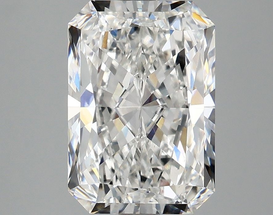 IGI Radiant 2.9ct E VVS2 - Loose Lab Diamond: IGI Radiant 2.9ct E VVS2 - Loose Lab Diamond Item Specifics: Source: This Is A Real Diamond Grown In A Lab Not Mined. Carat: 2.9 Cut: - Color: E Clarity: VVS2 Polish: EX Symmetry: EX Measurements: 10.