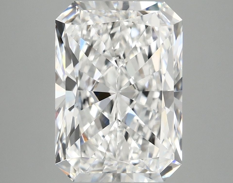 IGI Radiant 4.09ct E VVS2 - Loose Lab Diamond: IGI Radiant 4.09ct E VVS2 - Loose Lab Diamond Item Specifics: Source: This Is A Real Diamond Grown In A Lab Not Mined. Carat: 4.09 Cut: - Color: E Clarity: VVS2 Polish: EX Symmetry: EX Measurements: 1
