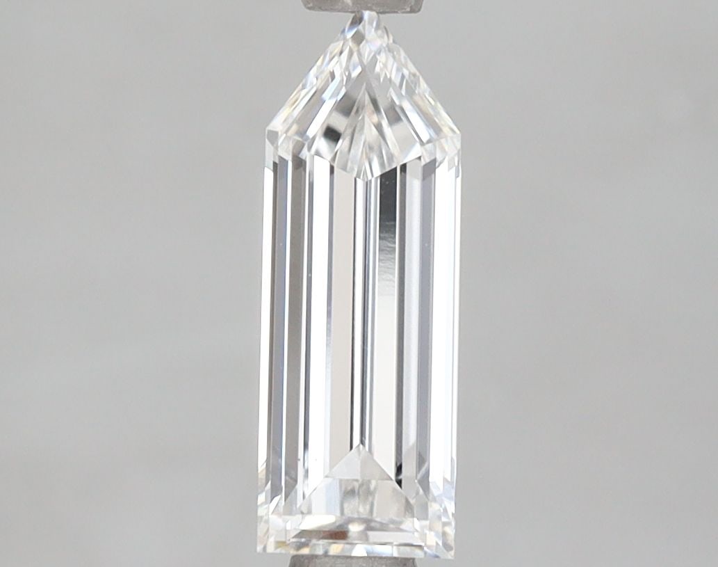 IGI Pentagonal 1.01ct F VVS2 - Loose Lab Diamond: IGI Pentagonal 1.01ct F VVS2 - Loose Lab Diamond Item Specifics: Source: This Is A Real Diamond Grown In A Lab Not Mined. Carat: 1.01 Cut: - Color: F Clarity: VVS2 Polish: EX Symmetry: EX Measurements