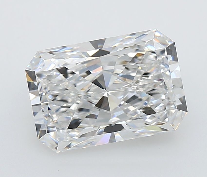 GIA Radiant 3.05ct E VVS1 - Loose Lab Diamond: GIA Radiant 3.05ct E VVS1 - Loose Lab Diamond Item Specifics: Source: This Is A Real Diamond Grown In A Lab Not Mined. Carat: 3.05 Cut: - Color: E Clarity: VVS1 Polish: EX Symmetry: EX Measurements: 1
