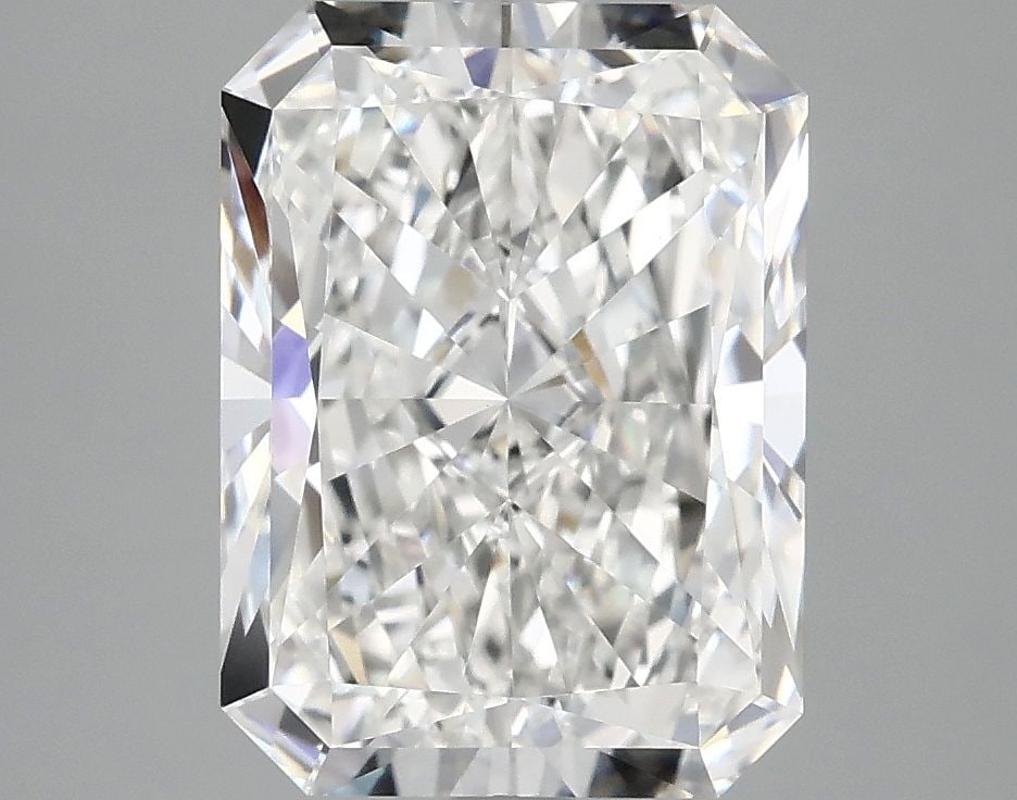 IGI Radiant 4.06ct E VVS2 - Loose Lab Diamond: IGI Radiant 4.06ct E VVS2 - Loose Lab Diamond Item Specifics: Source: This Is A Real Diamond Grown In A Lab Not Mined. Carat: 4.06 Cut: - Color: E Clarity: VVS2 Polish: EX Symmetry: EX Measurements: 1